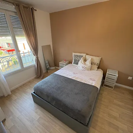 Cozy F2 Proche Paris Et Cdg *